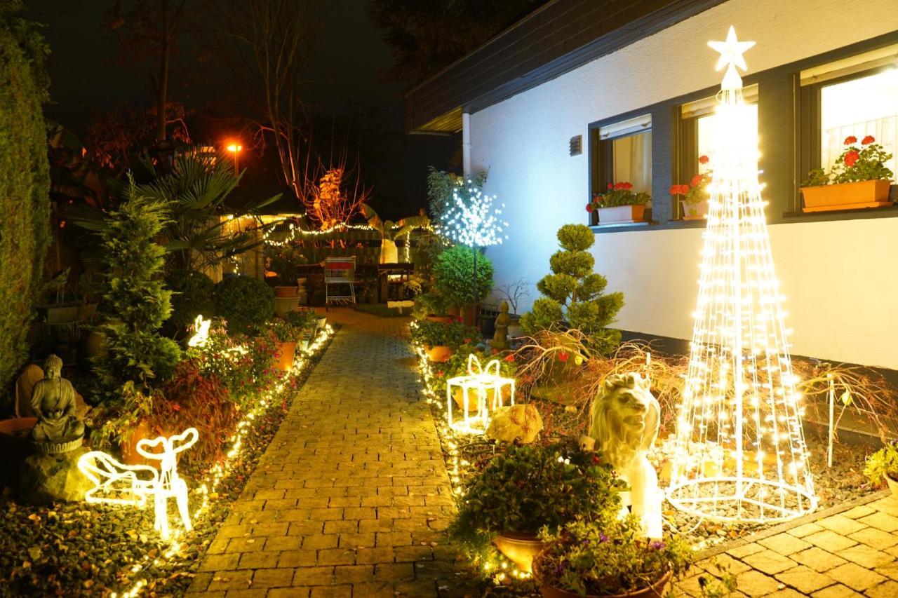 Apartment Schöne, Geräumige Souterrain Mit Japangarten, Kostenlos Parkplatz Koblenz (Rhineland-Palatinate)